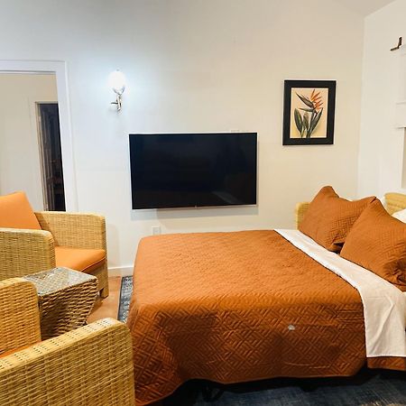Hotel Alux House à Placencia Extérieur photo