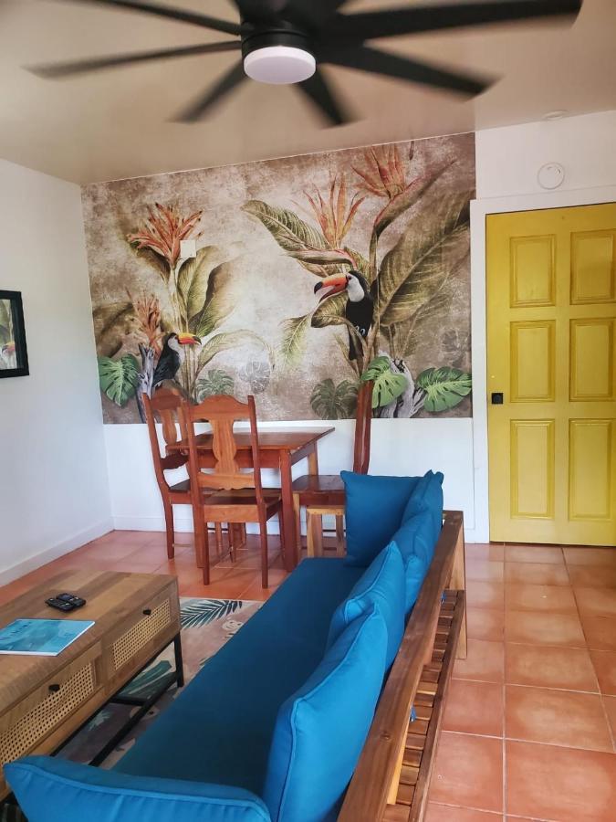 Hotel Alux House à Placencia Extérieur photo