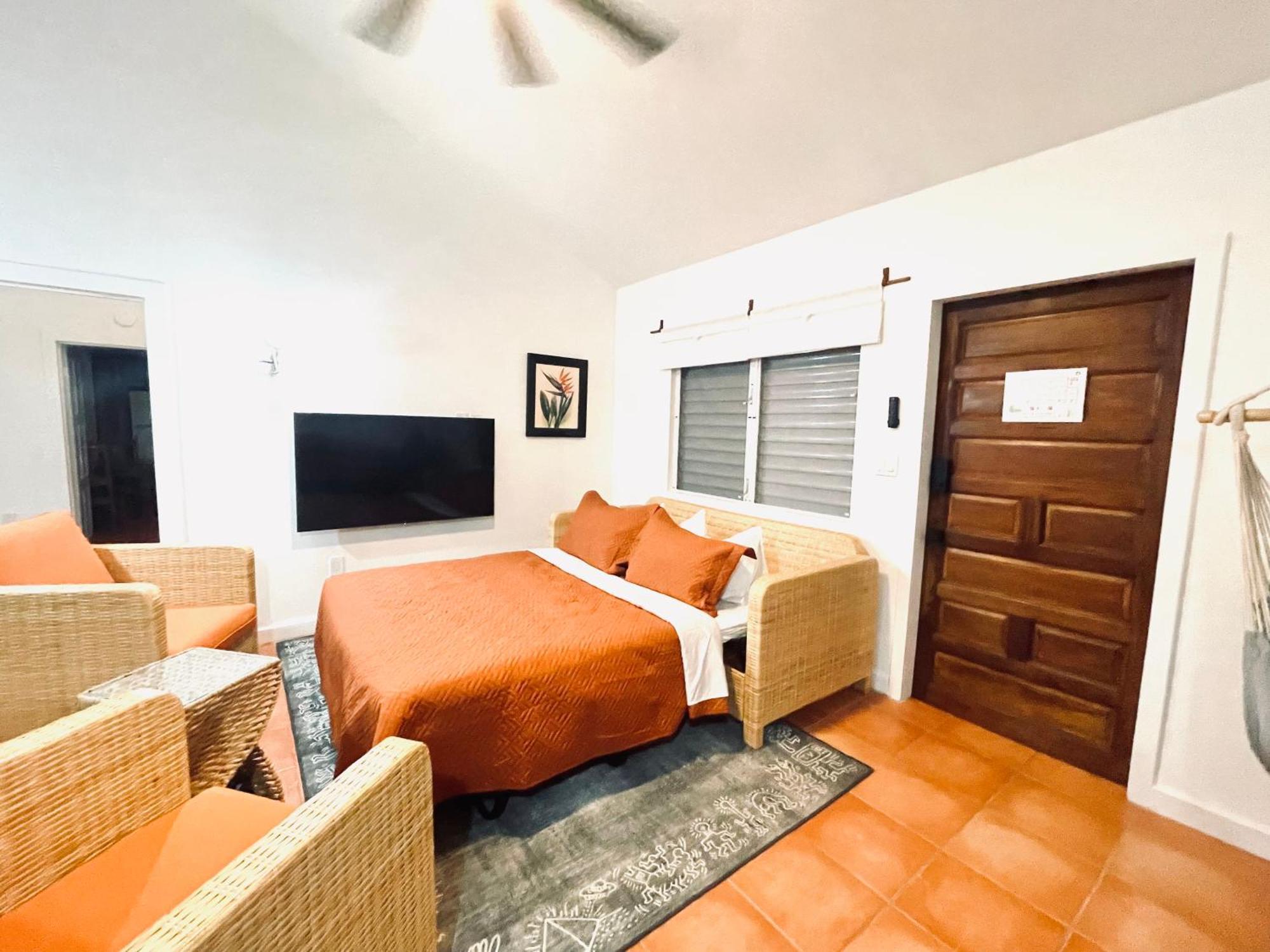 Hotel Alux House à Placencia Extérieur photo